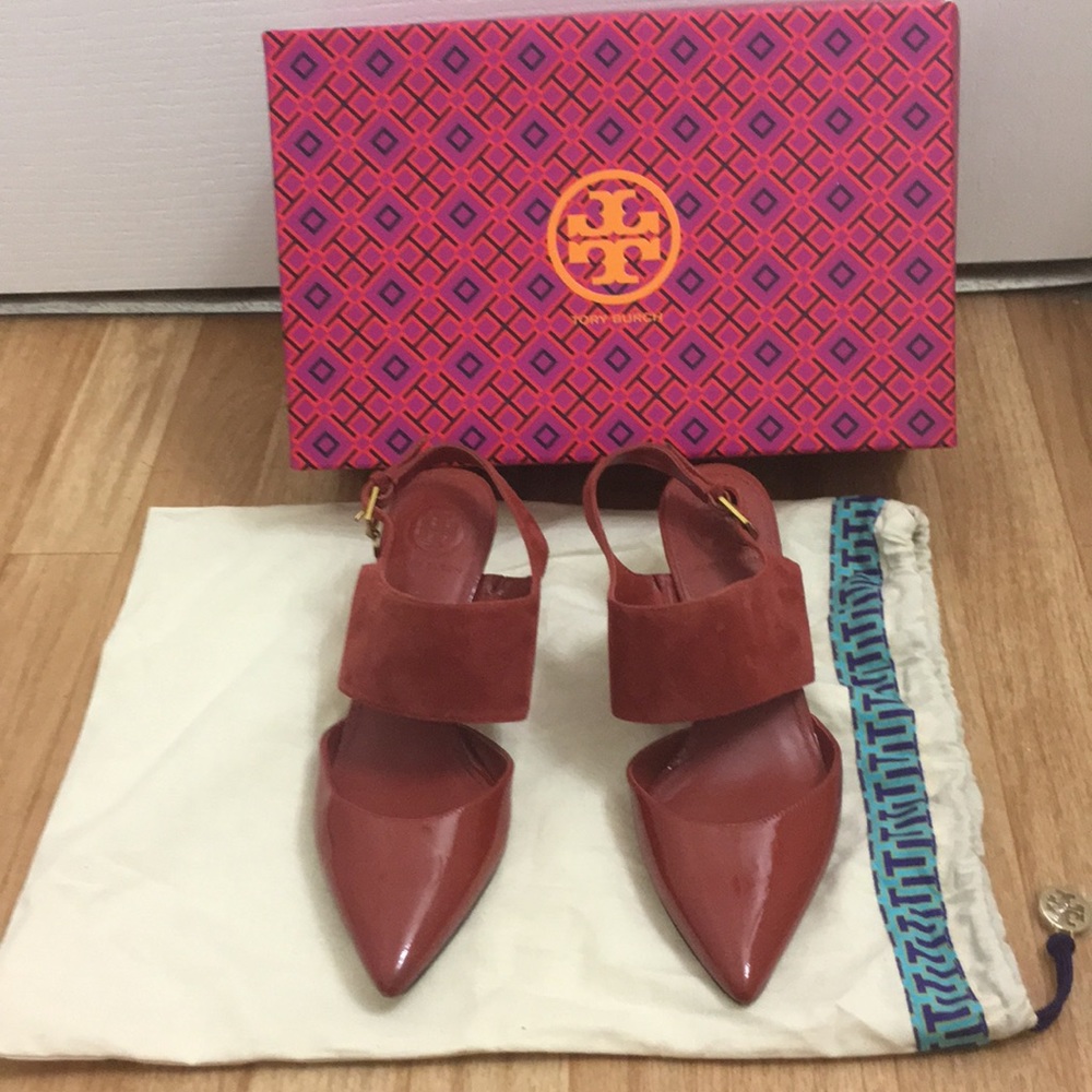 Shoes - Picture 2 of 8
